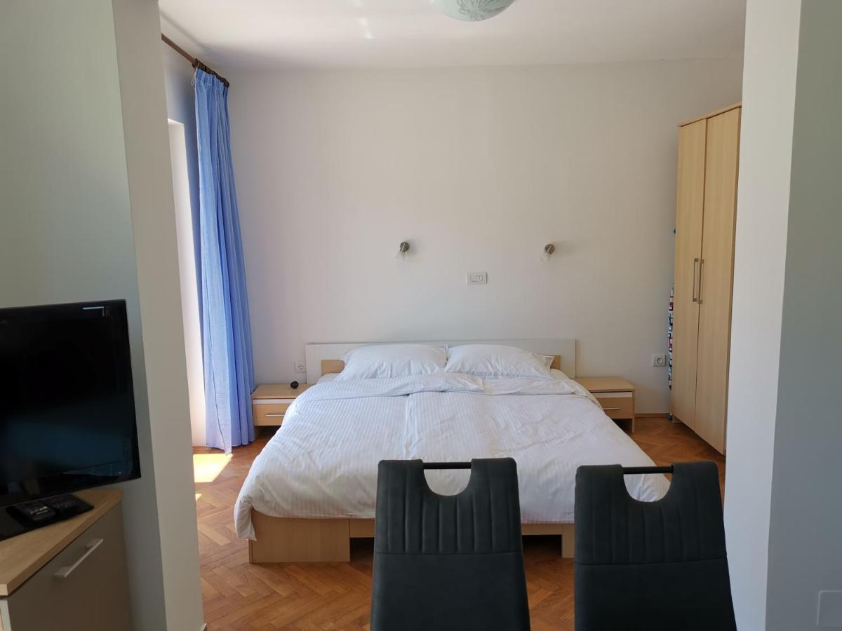 Apartments Jurandvor บัชกา ภายนอก รูปภาพ